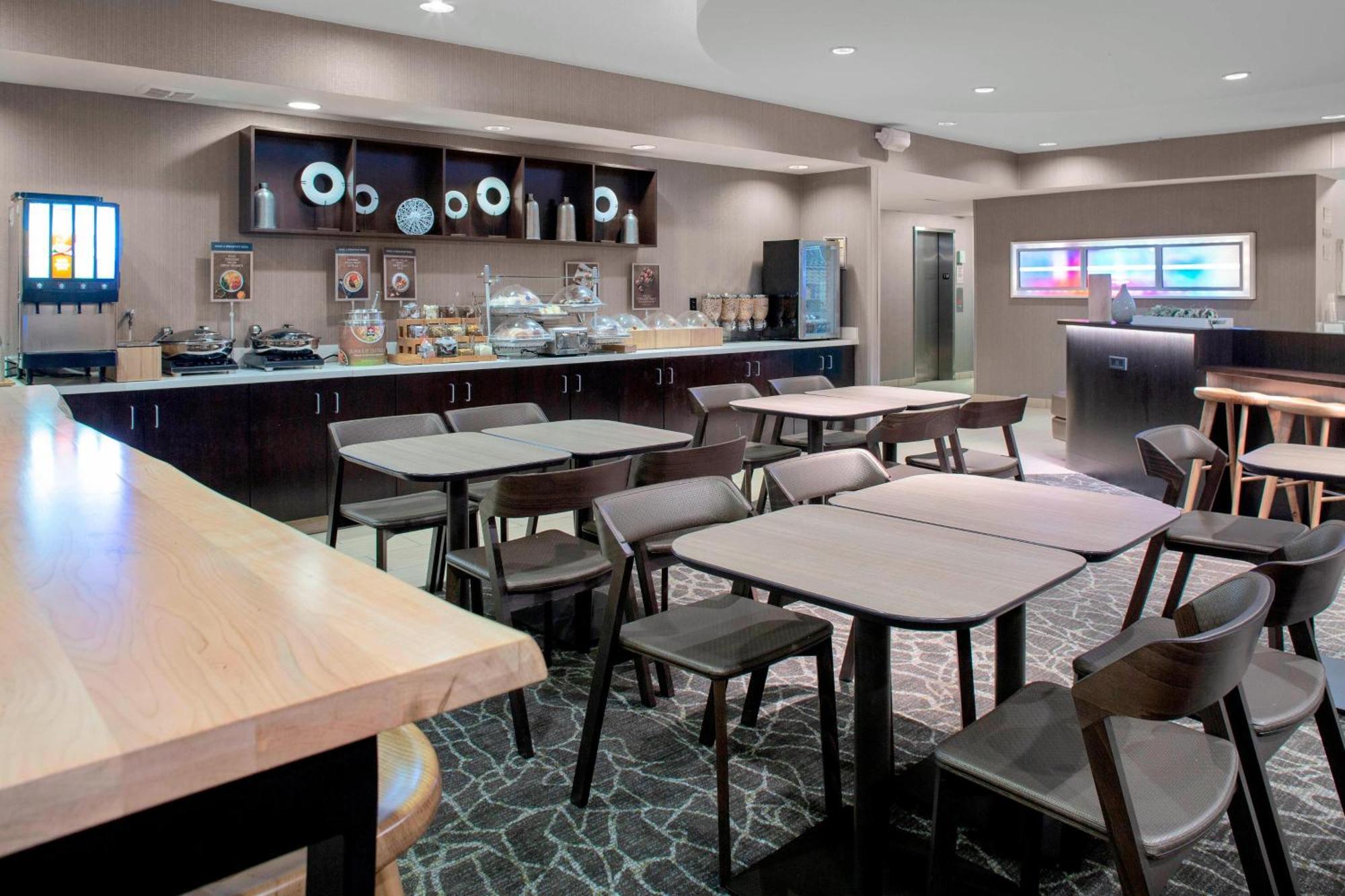 Springhill Suites By Marriott Memphis East Galleria Bagian luar foto