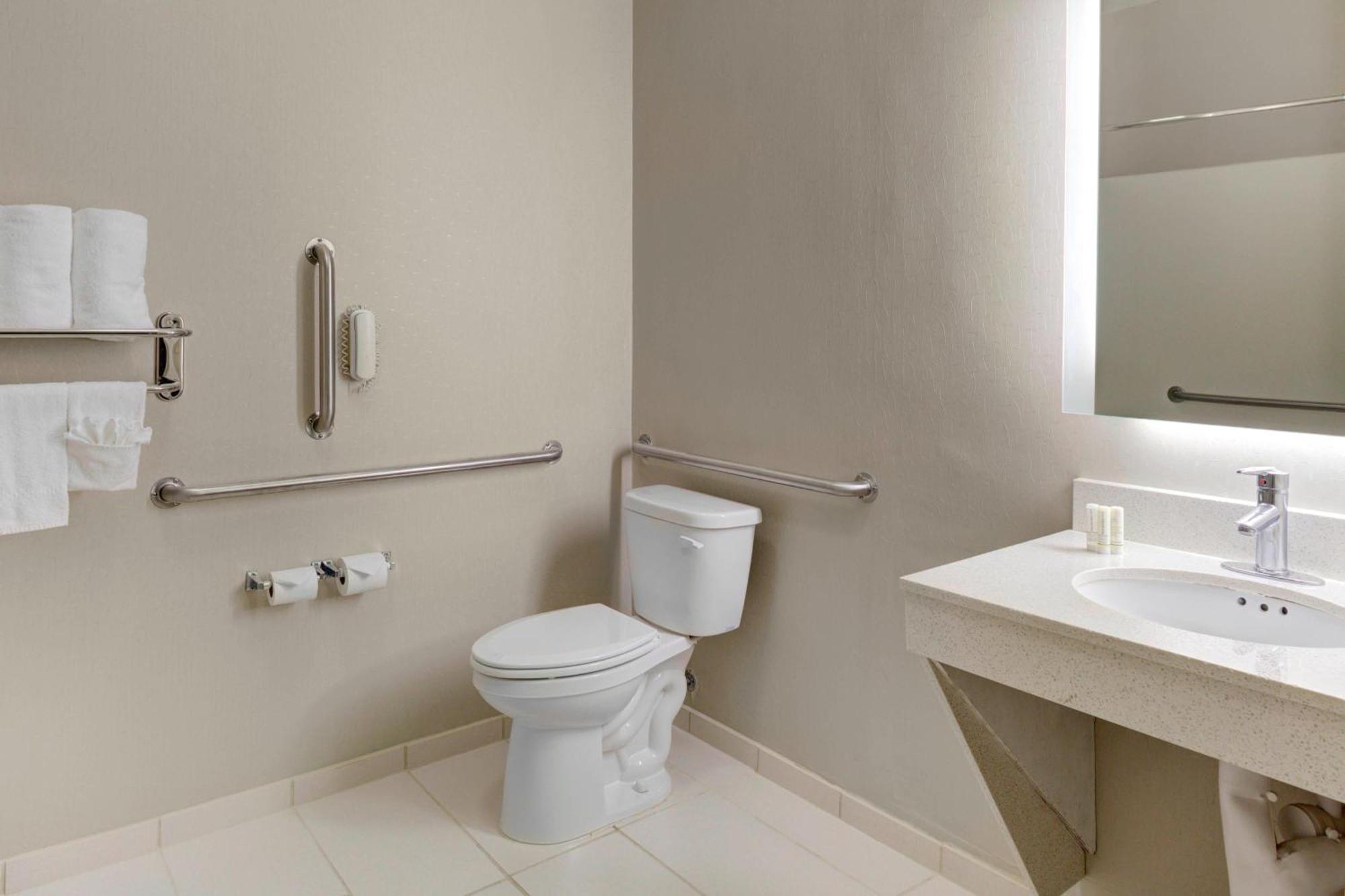 Springhill Suites By Marriott Memphis East Galleria Bagian luar foto