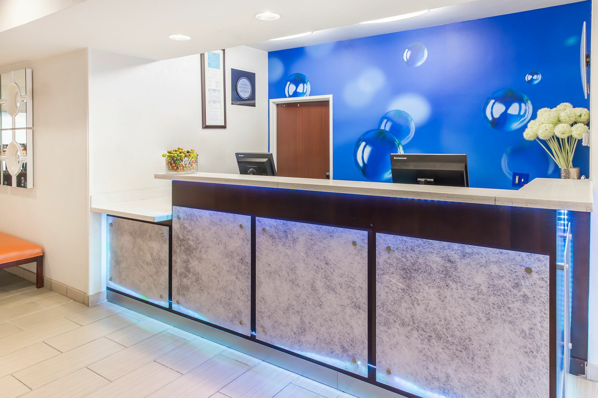 Springhill Suites By Marriott Memphis East Galleria Bagian luar foto